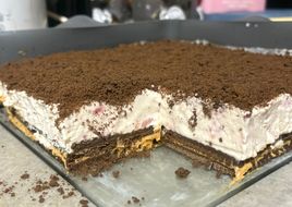 Chocotorta Helada De Frutillas Con Dulce De Leche🍓