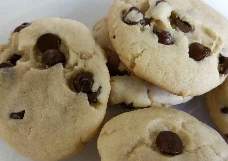 Steps to Prepare Any-night-of-the-week Soft Chocolate Chip Cookies