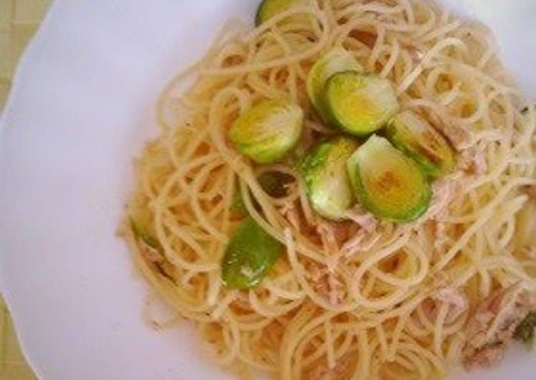 Simple Way to Make Speedy Yuzu Pepper Pasta with Brussels Sprouts and Tuna