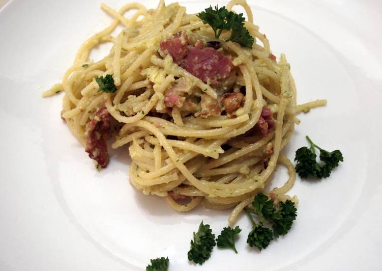 Recipe of Any-night-of-the-week Pasta w/ walnut pesto