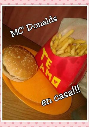 Una foto de Mc Donalds en casa 🍔🍟