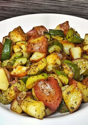 A picture of Roasted Zucchini and Red Potatoes.