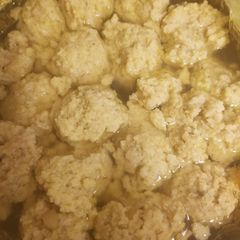 A picture of Florence's Kneidlach (Matzoh Balls).