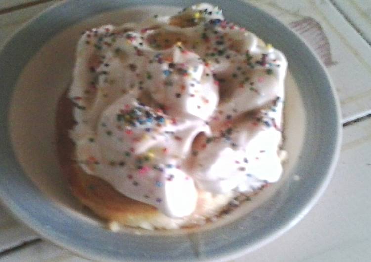 Pancake top with meringue and sprinkles