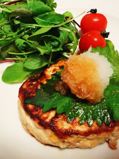 A picture of Healthy Tofu Burger.
