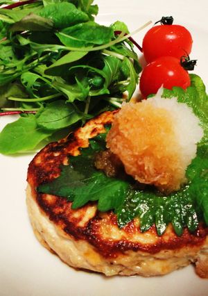 A picture of Healthy Tofu Burger.