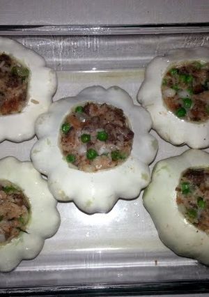 A picture of Stuffed Patty Squash.