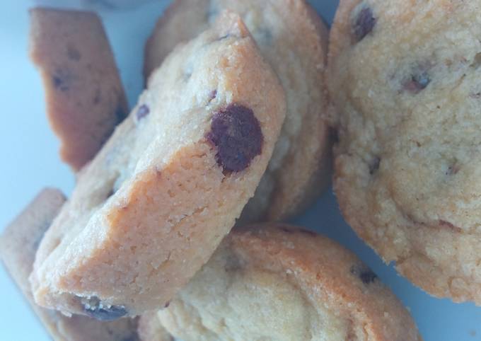 Steps to Prepare Perfect Vanilla Chocolate Chip Cookies Simple