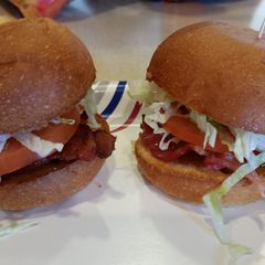 A picture of BLT SLIDERS.