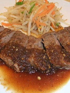A picture of Basic Onion Steak Sauce ^^.