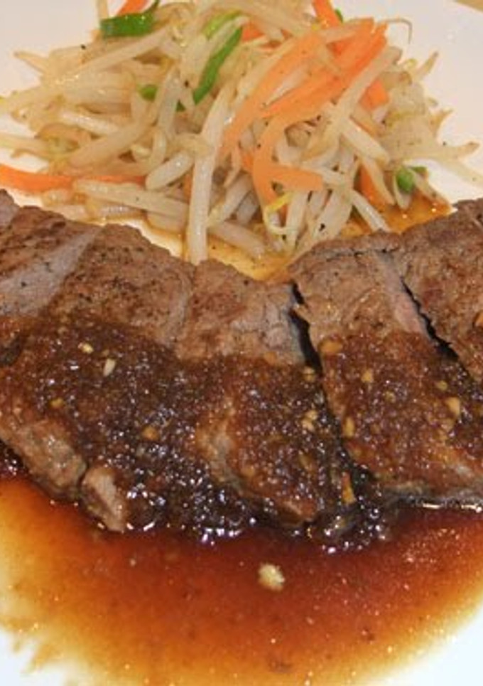 A picture of Basic Onion Steak Sauce ^^.