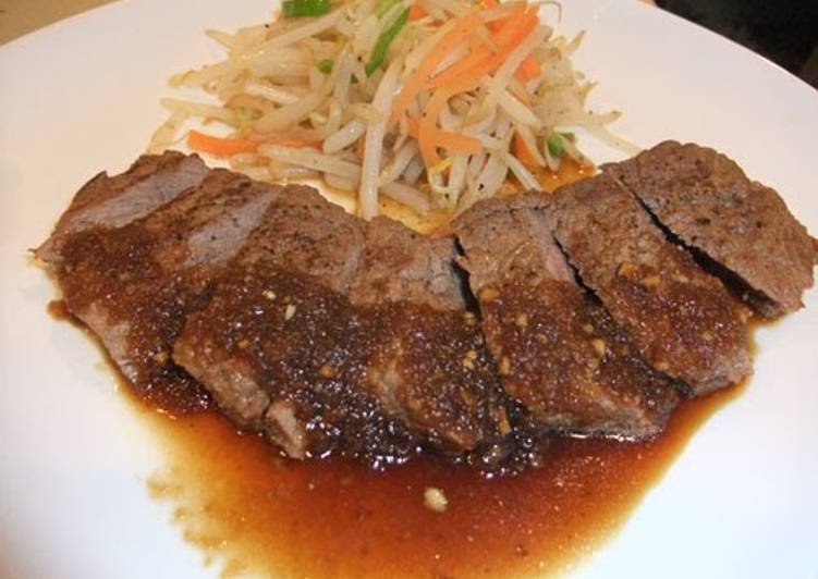 Recipe of Award-winning Basic Onion Steak Sauce ^^