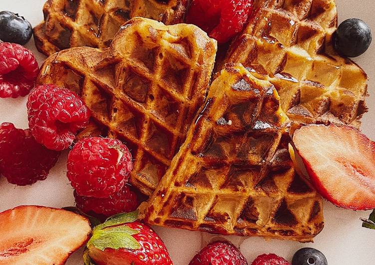 Super tasty apple waffles ๐ง