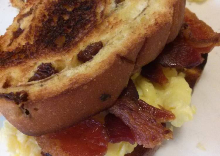Simple Way to Make Quick Nikki&#39;s Extra Special Bacon and Eggs