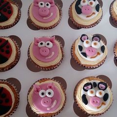 A picture of children's farm animal cupcakes.