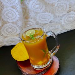 A picture of Mango Ice Tea.