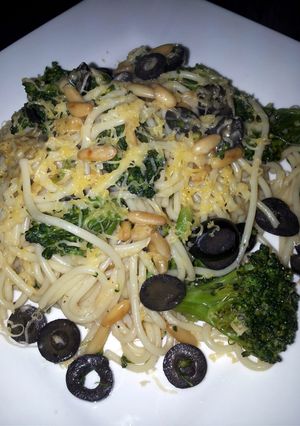 A picture of Broccoli and Pasta by Pam....