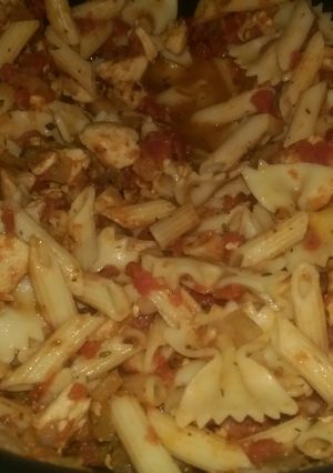 A picture of chicken Pasta (Bangin chicken Pasta).