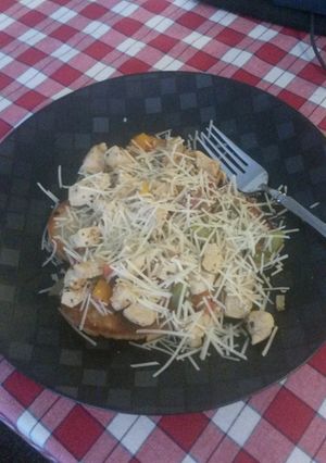 A picture of Italian nachos.