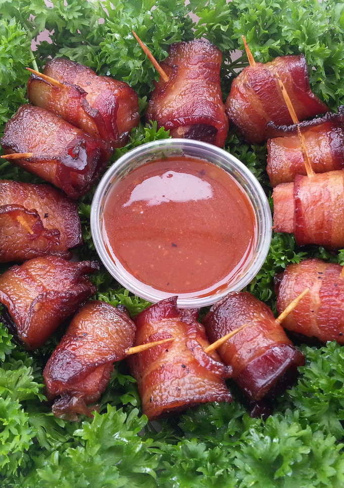 A picture of Bacon wrapped bacon.