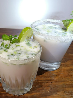 Una foto de Mojito de coco