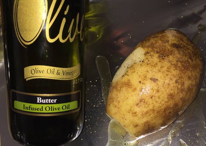 How to Prepare Favorite Butter Flavored Olive Oil Crock Pot Baked Potatoes