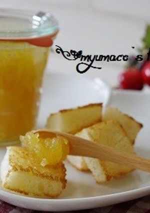 A picture of Apple Jam.