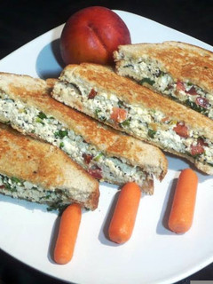 A picture of Paneer Sandwich.