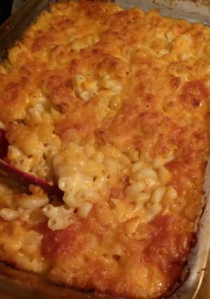A picture of Gram's Baked Mac n Cheese.