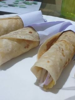 एग रोल (egg roll recipe in Hindi) रेसिपी मुख्य फोटो