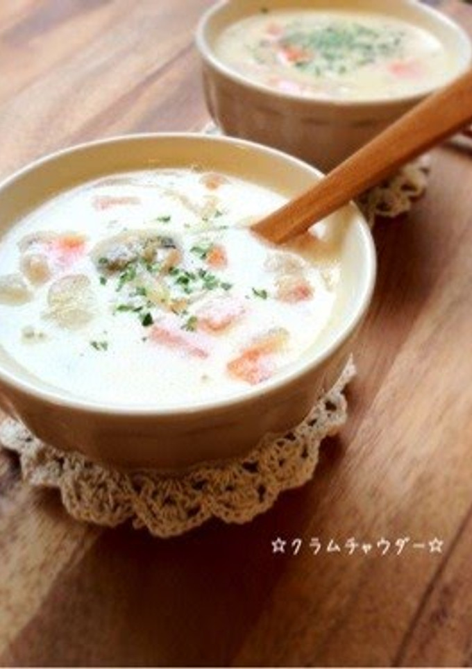 A picture of Thick Clam Chowder.