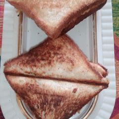 A picture of Potato sandwitch.