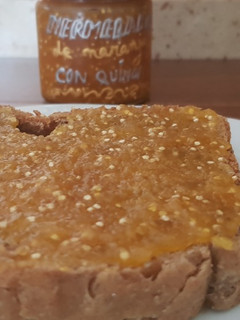 Una foto de Mermelada de naranja con quinoa en panificadora