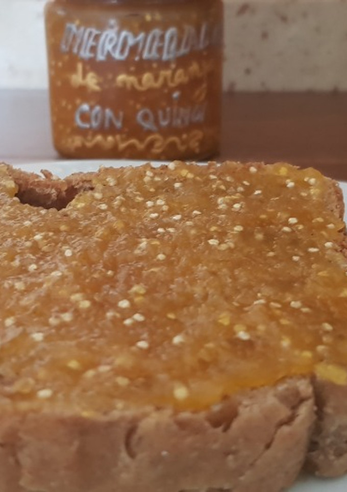 Una foto de Mermelada de naranja con quinoa en panificadora