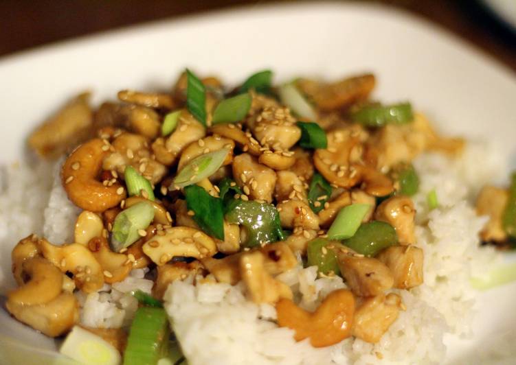 Step-by-Step Guide to Make Super Quick Homemade Spicy Cashew Chicken