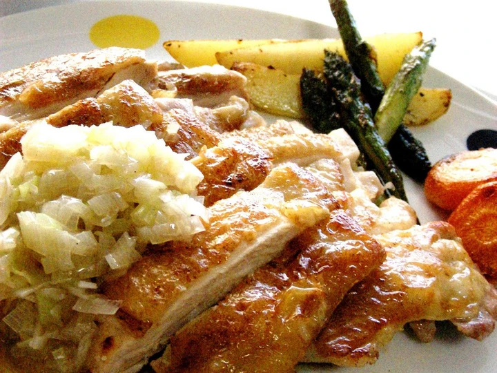 Easy Steps to Prepare Crispy and Crunchy Chicken with Onion &amp;amp; Salt Sauce the  Makes Drooling Delicious