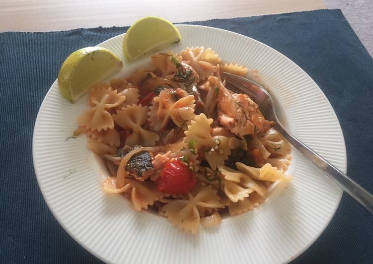 Easiest Way to Make Ultimate Salmon pasta with tomato sauce 🎏