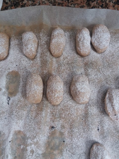 Una foto de Polvorón almendra tradicional