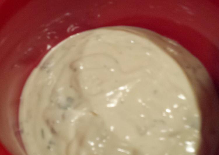 How to Make Quick Ranch Dressing or Dip