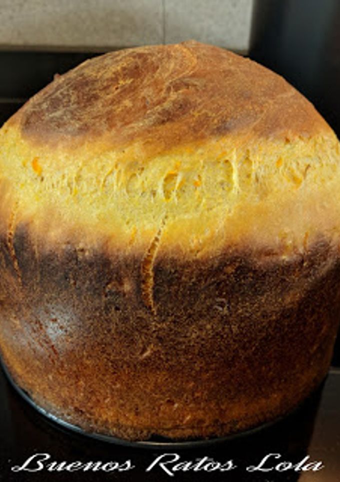 Una foto de Brioche de calabaza, naranja y canela