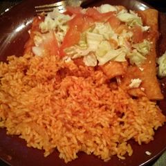 A picture of Entomatadas.
