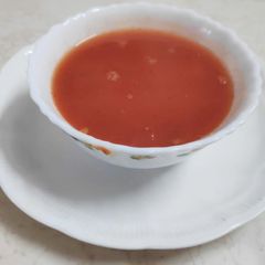 A picture of Carrot tomato soup.