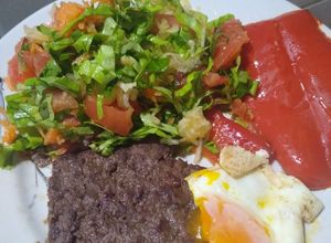 Una foto de ¿Con Hambre? ¿Es Tarde? #conloquehayenlaheladera