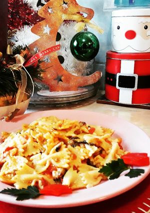 O poză a rețetei Farfalle cu sos de roșii și ciuperci 🍝🍝.