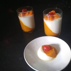 A picture of Mango Vanilla milk pudding.