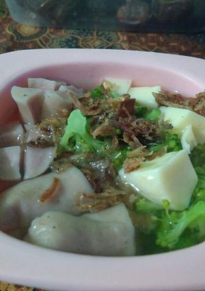 Foto resep Soup Brokoli, Tofu, Sosis