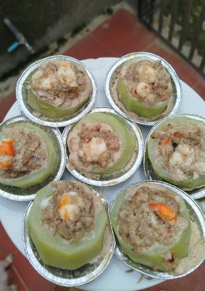 Hình của món Bầu hấp tôm thịt.