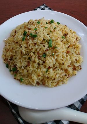 Hình của món Cơm chiên cá mặn.