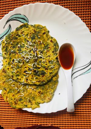 A picture of Safflower Cheese Paratha.