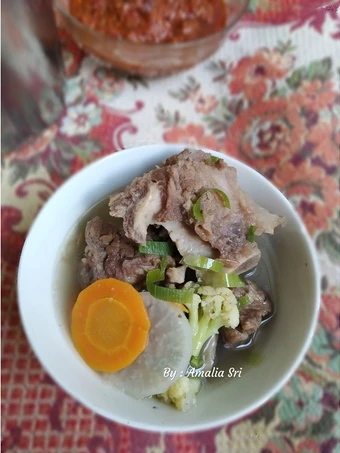 Cara Mudah Menyiapkan Resep Sop Tulang Sapi yang Menggugah Selera Anti Ribet, Bikin Ngiler